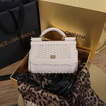  Colestore Dolce & Gabbana Elongated Sicily handbag in White 18x11x6cm