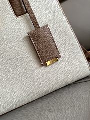 Colestore Burberry Mini Frances Leather Top Handle Bag Bicolor Natural 27 x 11 x 20 cm - 2