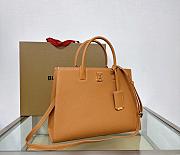 Colestore Burberry Small TB Bag in Grainy Leather Caramel 32.5 x 12 × 24cm - 6