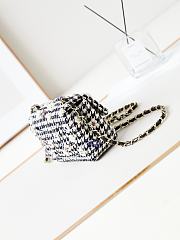 Colestore Chanel Mini Flap Bag Houndstooth Tweed with Floral Embellishments and Gold-Tone Hardware 21cm - 4