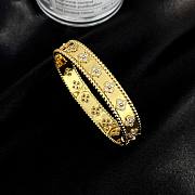 Colestore Van Cleef & Arpels Perlée Clovers Bracelet Gold/Silver/Rose Gold - 2