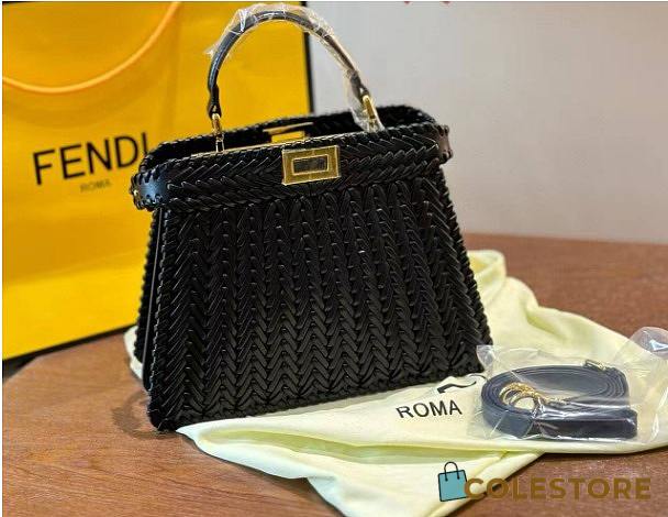 Colestore Fendi Peekaboo Isee U Black Size 25cm - 1