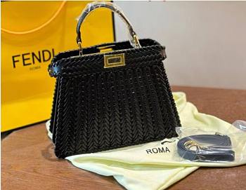 Colestore Fendi Peekaboo Isee U Black Size 25cm