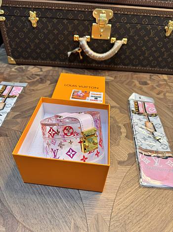 Colestore Louis Vuitton Summer Capsule Scott Box 13 x 8 x 12 cm