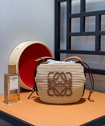 Colestore Loewe Beehive Basket Tote Bag In Raffia And Leather Skin 18x16x12cm