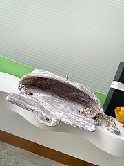 Colestore Chanel CoCo Beach Flap bag Printed Denim & Gold-tone Metal, White & Light Gray - 3