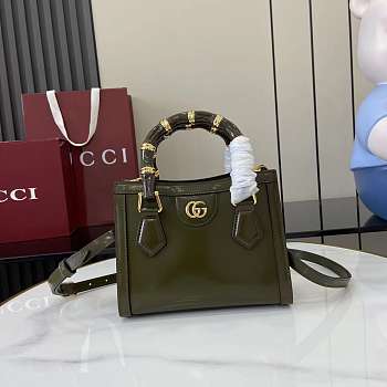 Colestore Gucci Diana Small Tote Bag in Rosso Ancora Forest Green Leather 20x16x10cm