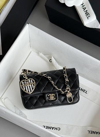 Colestore Chanel 25A Ultra Mini Pearl Heart CF Charm Bag Black 8x12.5x5cm