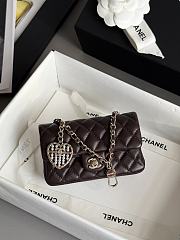 Colestore Chanel 25A Ultra Mini Pearl Heart CF Charm Bag Brown 8x12.5x5cm - 1