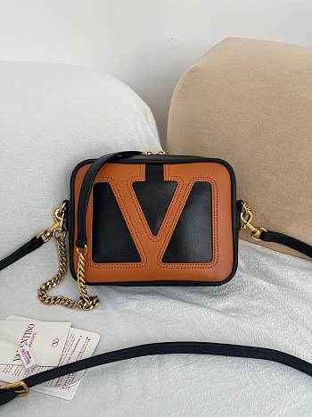 Colestore Valentino Garavani Viva Superstar Nappa Leather Crossbody Bag Black/Spice 20x15x5cm