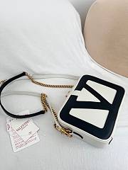 Colestore Valentino Garavani Viva Superstar Nappa Leather Crossbody Bag Butter/Black 20x15x5cm - 5