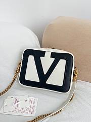 Colestore Valentino Garavani Viva Superstar Nappa Leather Crossbody Bag Butter/Black 20x15x5cm - 3
