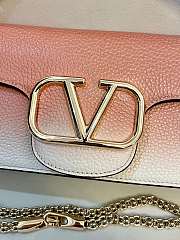 Colestore Valentino Garavani Locò Small Shoulder Bag Washed Pink Gradient  27×13×6cm - 3