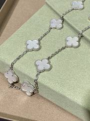 Colestore Van Cleef & Arpels 10-Motif Four-Leaf Clover Necklace – White Mother-of-Pearl (Silver) - 5