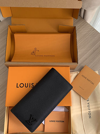 Colestore Louis Vuitton Aerogram Brazza 10 x 19 x 2cm