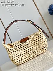Colestore Louis Vuitton Hills Pochette Monogram Canvas Natural 11 x 6.5 x 18.5cm - 1