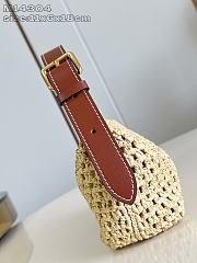 Colestore Louis Vuitton Hills Pochette Monogram Canvas Natural 11 x 6.5 x 18.5cm - 2