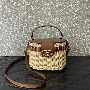 Colestore Valentino Garavani Vlogo Signature Wicker Vanity Bag Brown 19x13.5x13cm