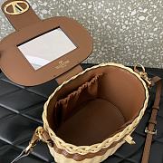 Colestore Valentino Garavani Vlogo Signature Wicker Vanity Bag Brown 19x13.5x13cm - 6