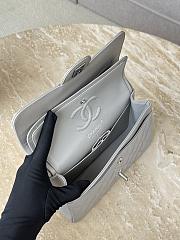 Colestore Chanel Gray Caviar Quilted Classic Flap Medium Silver Hardware 23x14.5x6cm - 4
