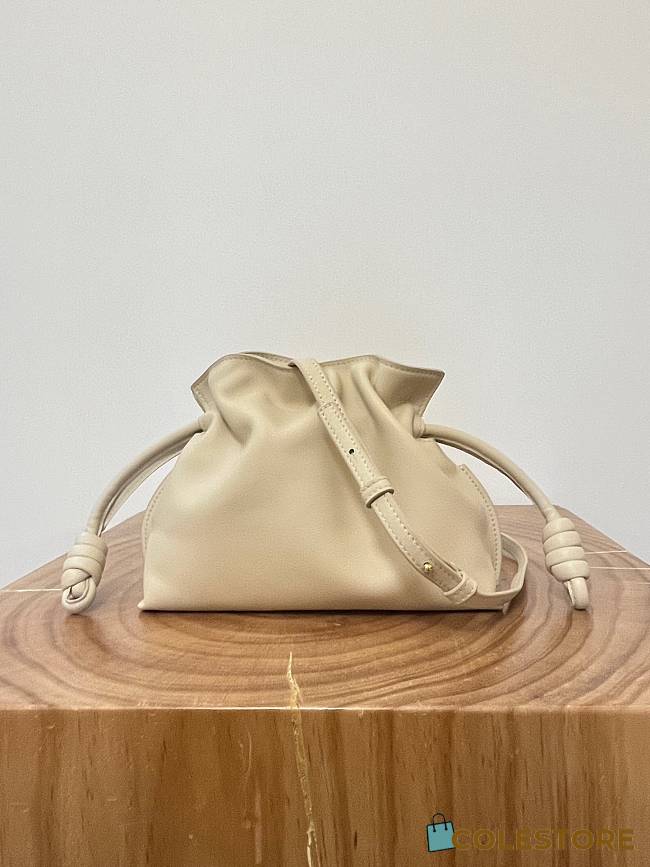 Colestore Loewe Flamenco Clutch Mini Bag in Sand 23x18x9cm - 1