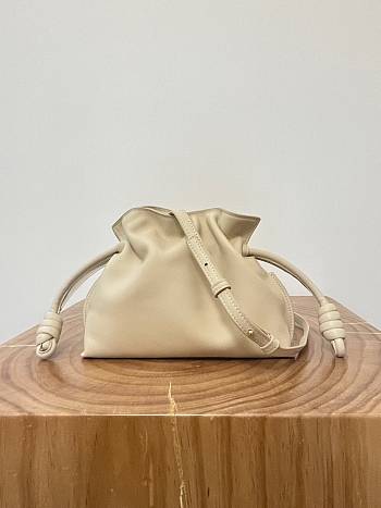 Colestore Loewe Flamenco Clutch Mini Bag in Sand 23x18x9cm