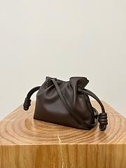 Colestore Loewe Flamenco Clutch Mini Bag in Dark Chocolate 23x18x9cm - 3