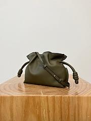 Colestore Loewe Flamenco Clutch Mini Bag in Khaki Green 23x18x9cm - 2