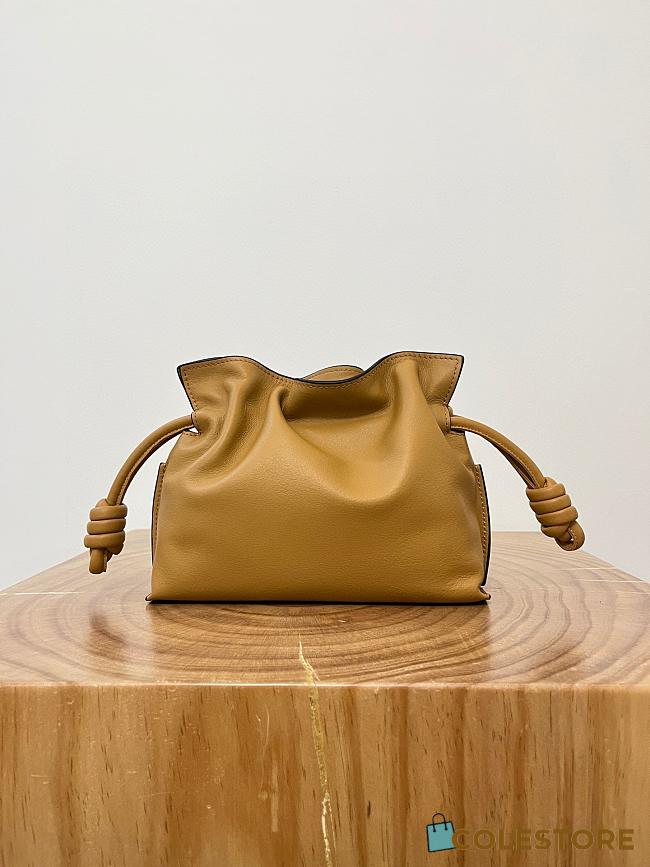 Colestore Loewe Flamenco Clutch Mini Bag in Honey 23x18x9cm - 1