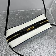 Colestore Prada Leather Swing Blue Shoulder Bag 28x11.5x10cm - 2