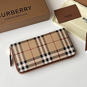 Colestore Burberry Wallet  - 6