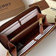 Colestore Burberry Wallet  - 3