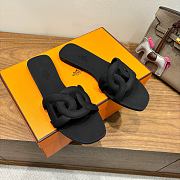 Colestore Hermes Aloha Sandals Black - 3