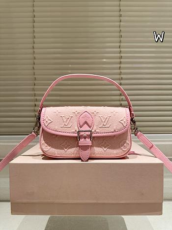 Colestore Louis Vuitton Nano Diane Pink 18x12cm