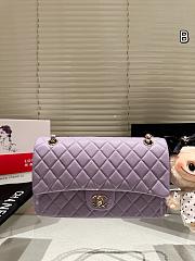 Colestore Chanel Lilac Caviar Quilted Classic Flap Medium Silver Hardware 26cm - 1