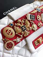 Colestore Chanel White Quilted Wool 'Romanov Charms' 2.55 Reissue Bag 25.5cm - 4