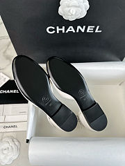 Colestore Chanel Slingback Kitten Heels with A Camellia Embellishment  - 4