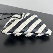 Colestore Bottega Veneta Small Dustbag in White 21x16.6x1cm - 5