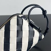Colestore Bottega Veneta Intrecciato Concert Crossbody Bag 18.5x11.5x8.5cm - 5