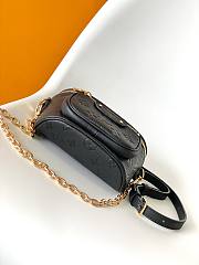 Colestore Louis Vuitton Mini Bumbag Monogram Black 17x12x9.5cm - 5