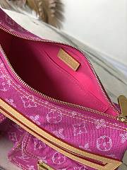 Colestore Louis Vuitton Fuchsia Monogram Denim Baggy PM Bag 30x22x13cm - 6