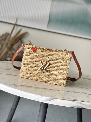 Colestore Louis Vuitton Twist PM Slim 19 × 15 × 7 cm