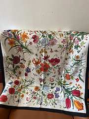 Colestore Gucci Floral Print Silk Scarf 90x90cm - 1
