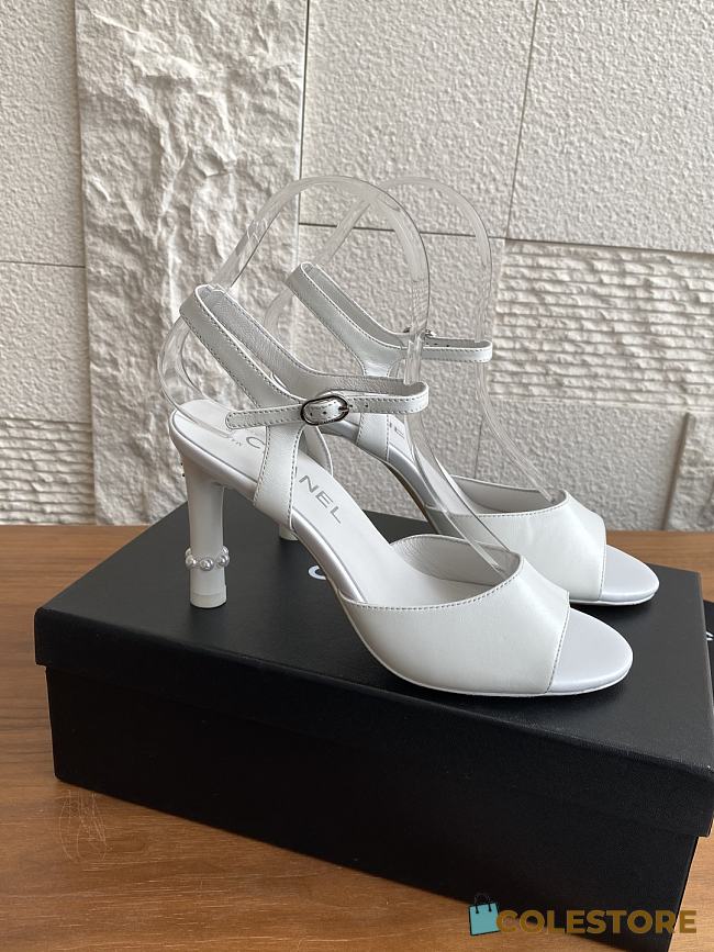 Colestore Chanel 25 Métiers d’art Sandals/Heels Lambskin White - 1