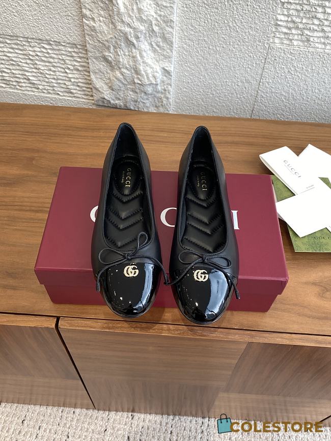 Colestore Gucci Women's Ballet Flat with Double G Rosso Ancora Black Leather - 1