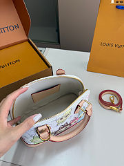 Colestore Louis Vuitton Alma BB Monogram Multicolor Labubu White 24x17cm - 2