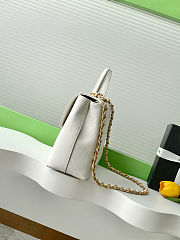 Colestore Chanel Small Flap Bag with Top Handle Calfskin & Gold-Tone Metal White 20.5x28x9.5cm - 6