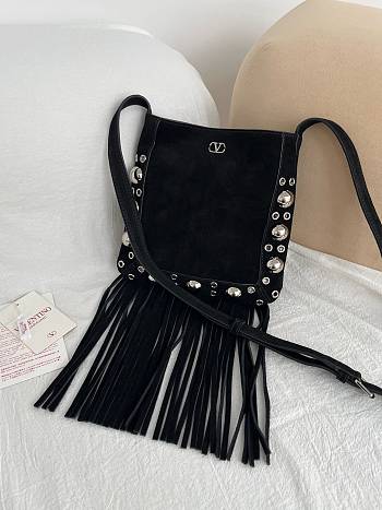 Colestore Valentino Garavani NELLCÔTE Black Fringe Suede Bag 20x20x3cm
