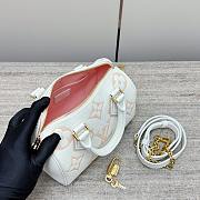 Colestore Louis Vuitton Speedy Bandoulière 20 Cream Pink 20.5x13.5x12cm - 4