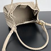 Colestore Bottega Veneta Medium Parachute in Ecru 29.5 x 18.5 x 17.5cm - 4